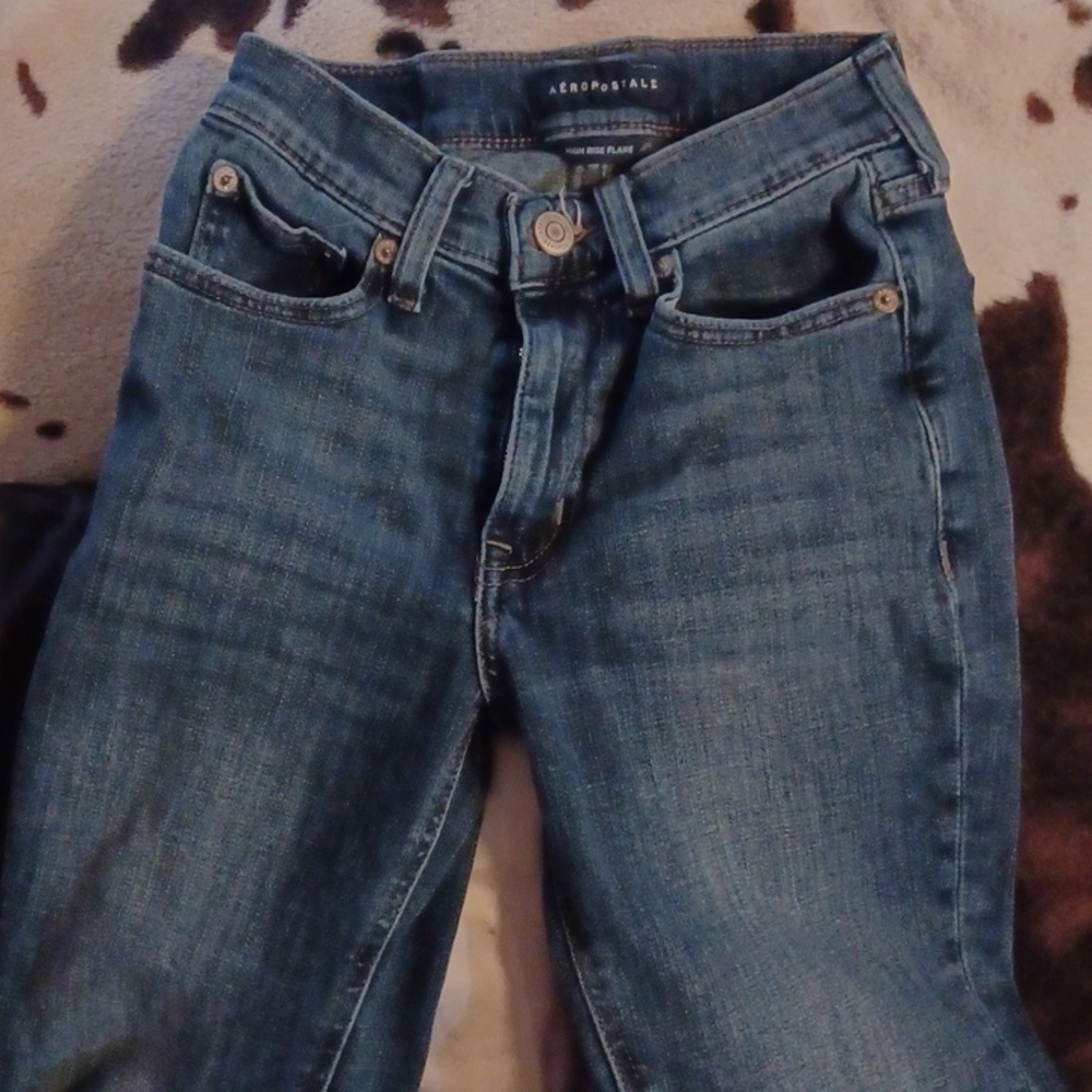 BELLE DU JOUR, SWEATER, WITH AEROPOSTALE HIGH RISE FLARE JEANS, SIZE 000. - Picture 5 of 15